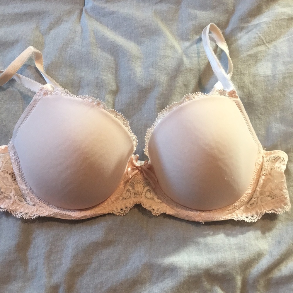 Victoria’s Secret lace Demi bra